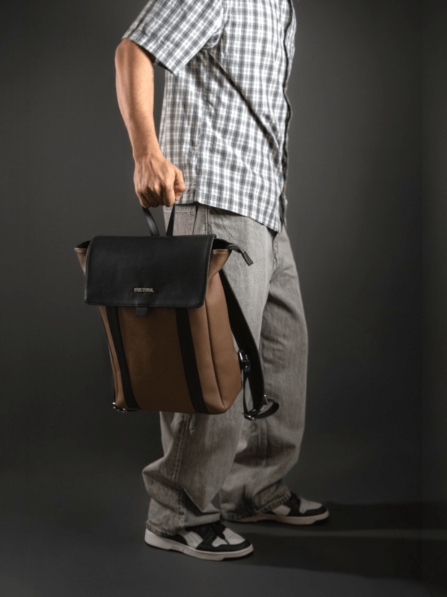 Freelancer Mocha - RECTNGL