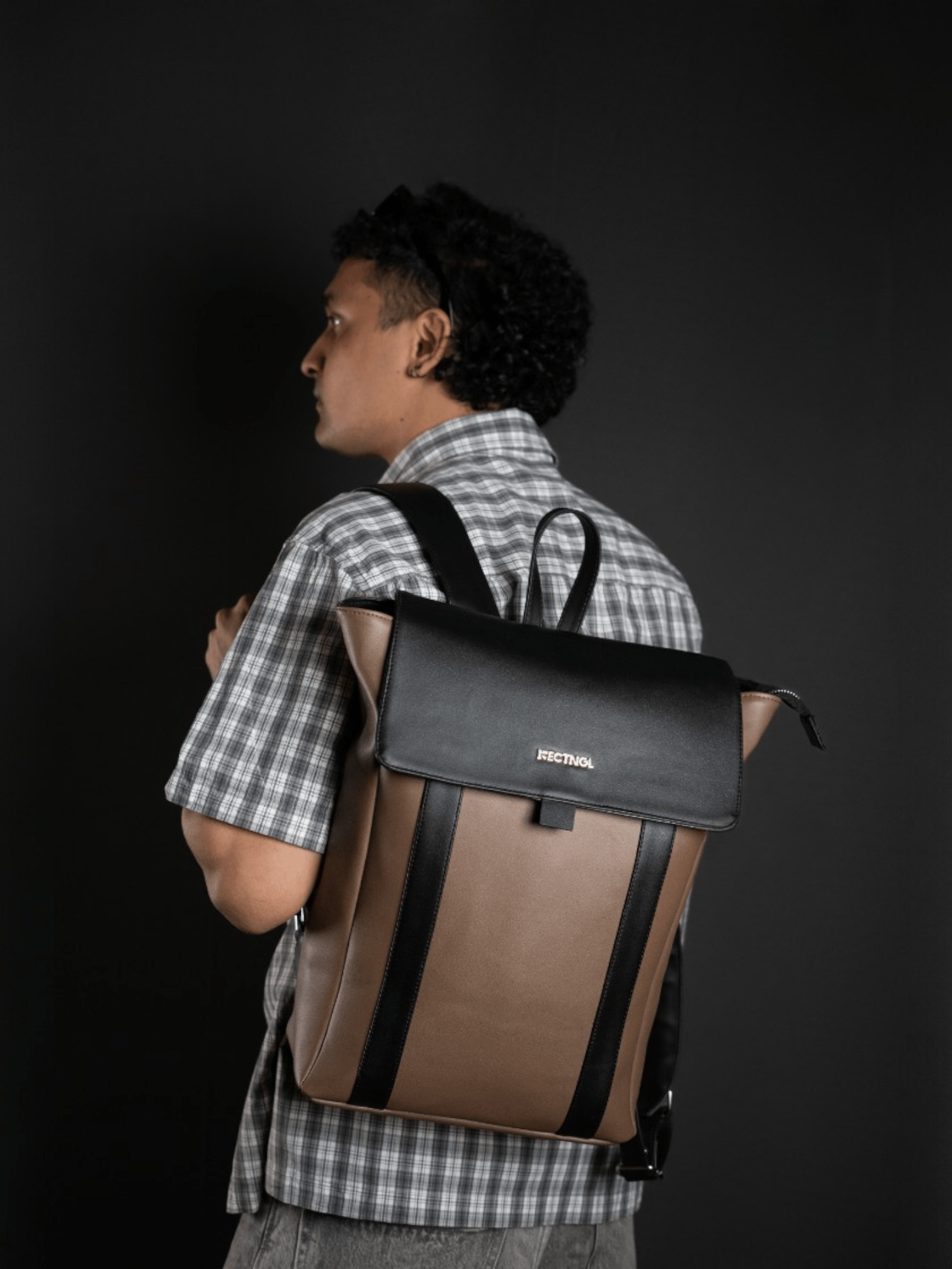 Freelancer Mocha - RECTNGL