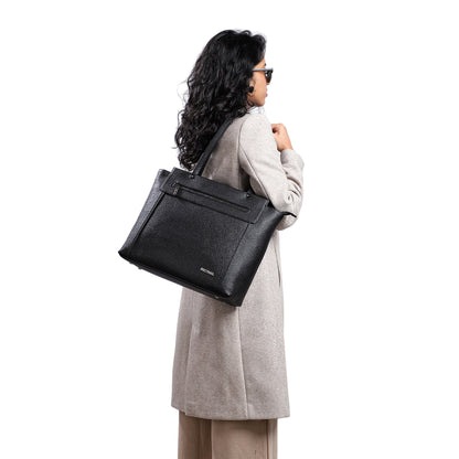 Tic - Tac - Tote (Midnight Black) - RECTNGL